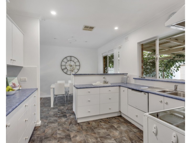 15 Hillside Road, Aldgate SA 5154