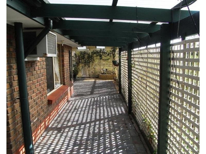 1 Burton Mews, Aberfoyle Park SA 5159