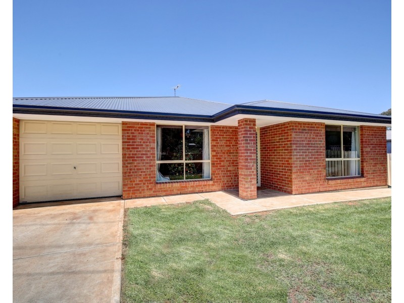 8 Cypress Terrace, Murray Bridge SA 5253