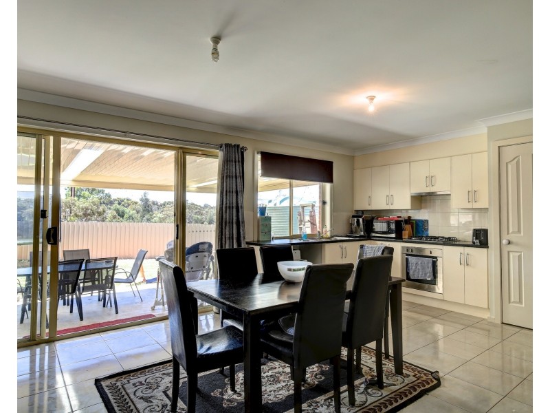 8 Cypress Terrace, Murray Bridge SA 5253