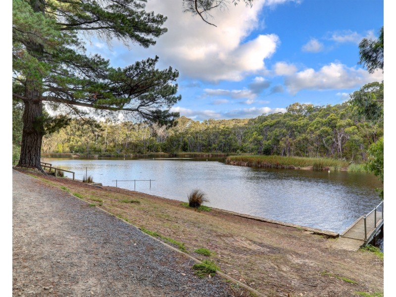 4 Woorabinda Drive, Stirling SA 5152