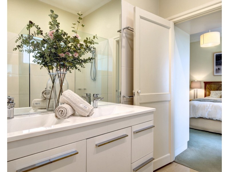 12 St Margaret Drive, Aldgate SA 5154