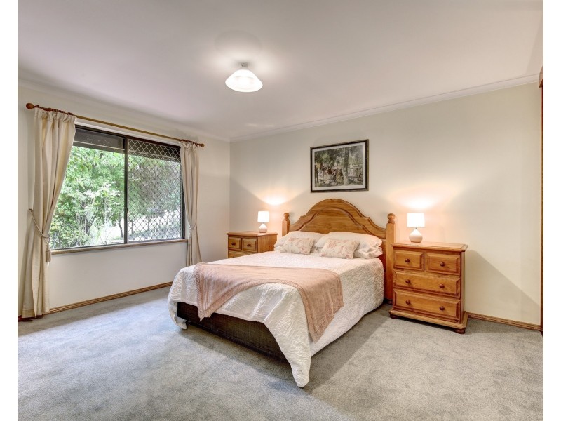 35 Heather Road, Heathfield SA 5153