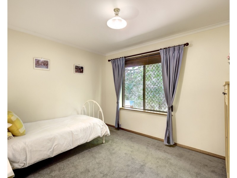 35 Heather Road, Heathfield SA 5153