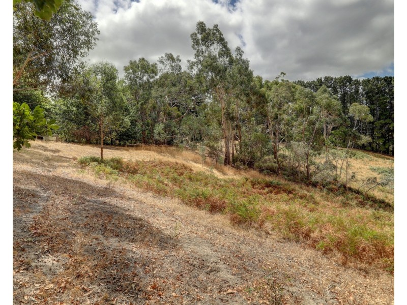 35 Heather Road, Heathfield SA 5153