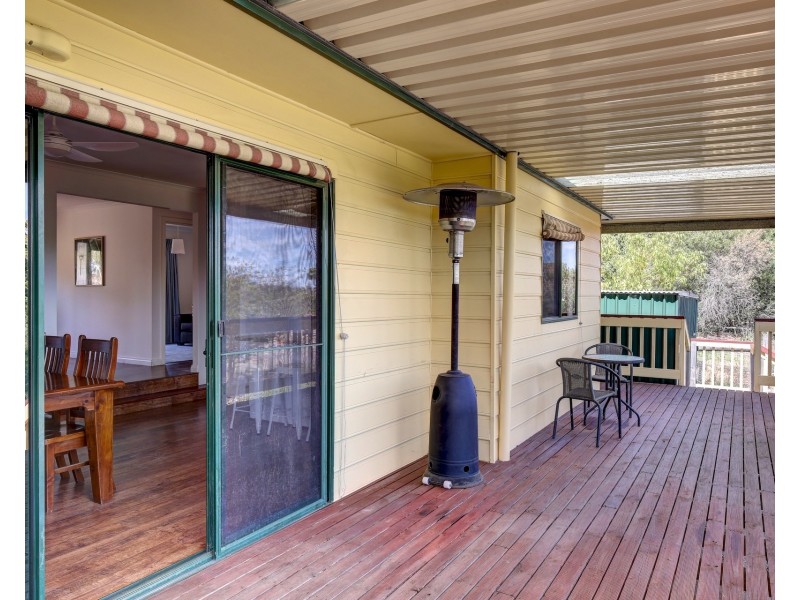 9 Dalmeny Drive, Mount Barker SA 5251