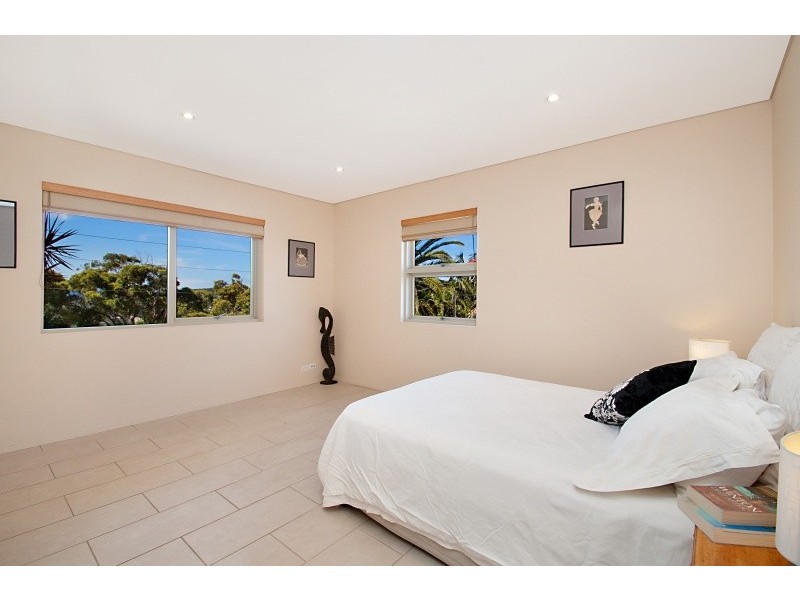 9 Plateau Road, Bilgola NSW 2107