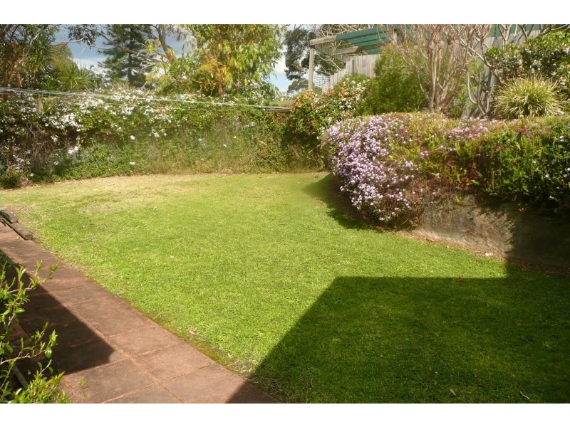 1 Karingal Street, Seaforth NSW 2092