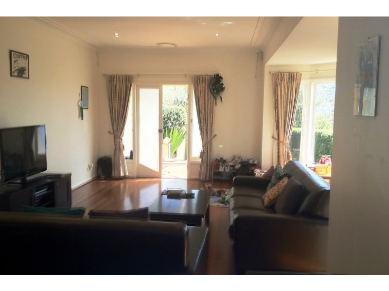 1 Karingal Street, Seaforth NSW 2092