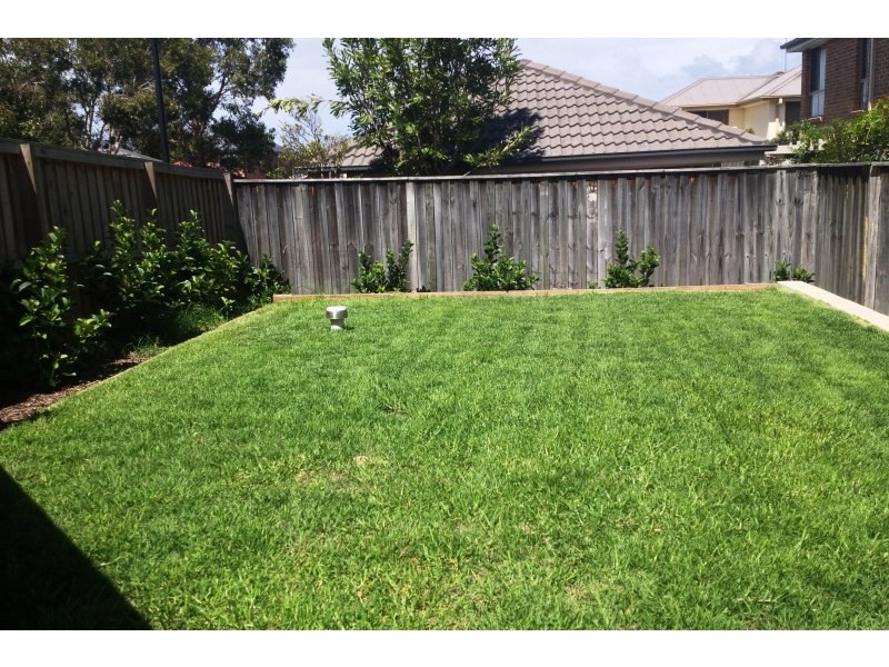 11 Mahogany Boulevard, Warriewood NSW 2102