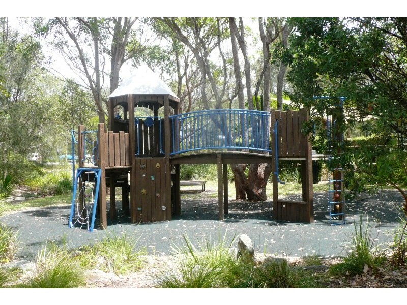 11 Mahogany Boulevard, Warriewood NSW 2102