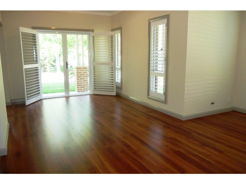 1 Grevillea Avenue, Warriewood NSW 2102