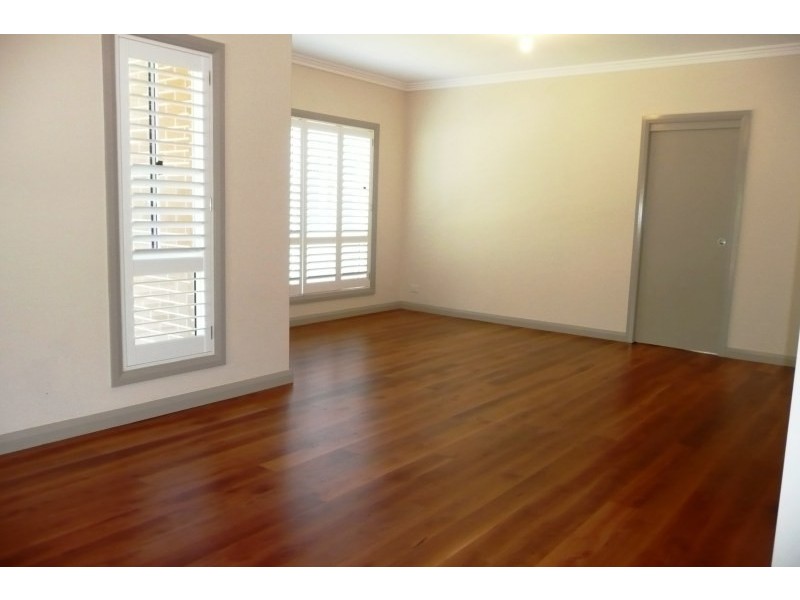 1 Grevillea Avenue, Warriewood NSW 2102