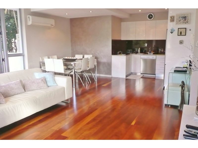 Unit 6/9-11 Gondola Road, North Narrabeen NSW 2101