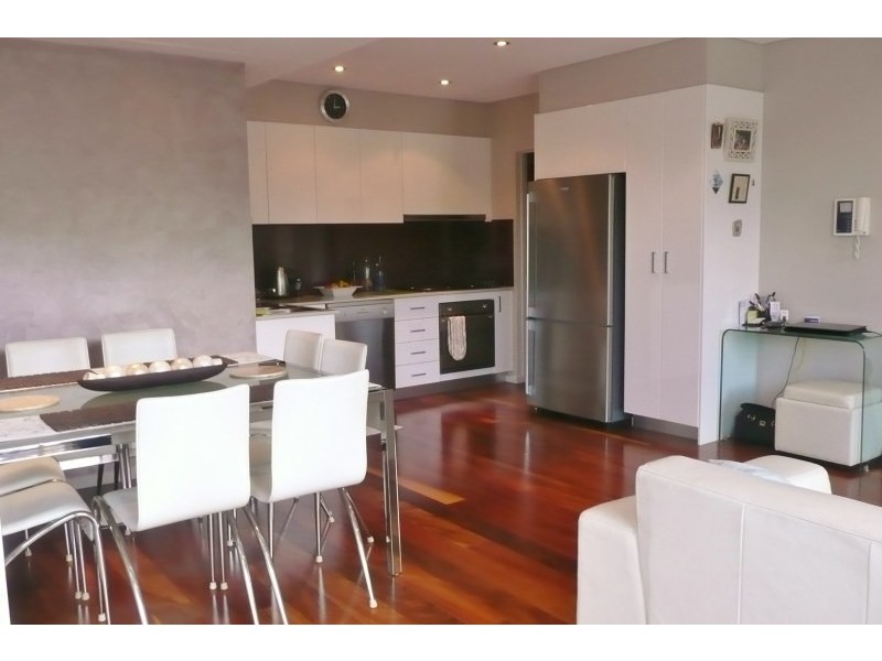 Unit 6/9-11 Gondola Road, North Narrabeen NSW 2101