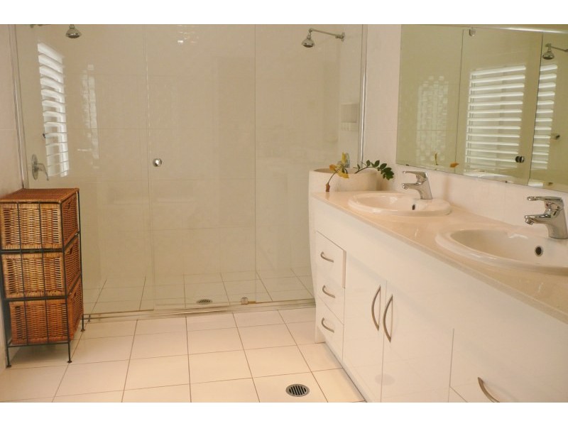 36 Banksia Parade, Warriewood NSW 2102