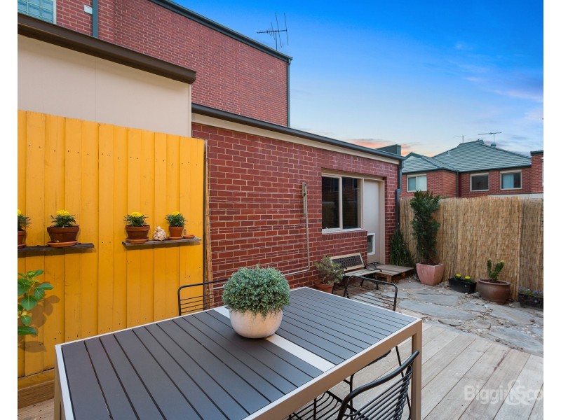 5/26 Coopers Lane, Kensington VIC 3031