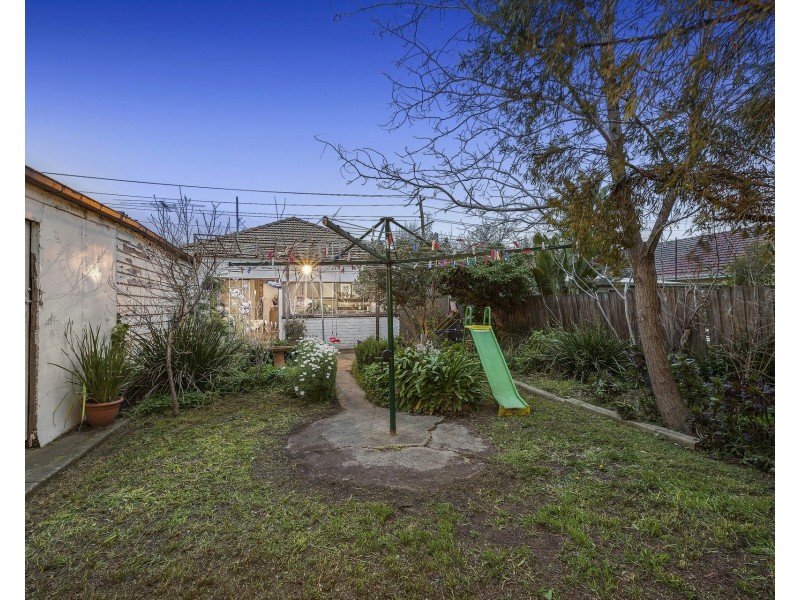 12 Bromyard Street, Yarraville VIC 3013