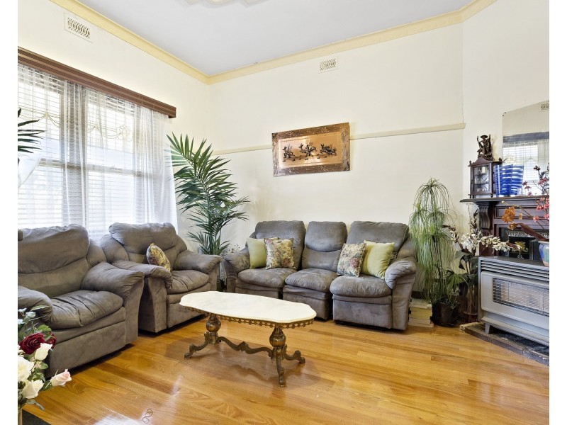 6 Walden Street, West Footscray VIC 3012