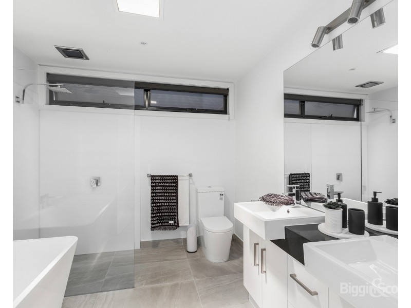 31A Emma Street, Seddon VIC 3011