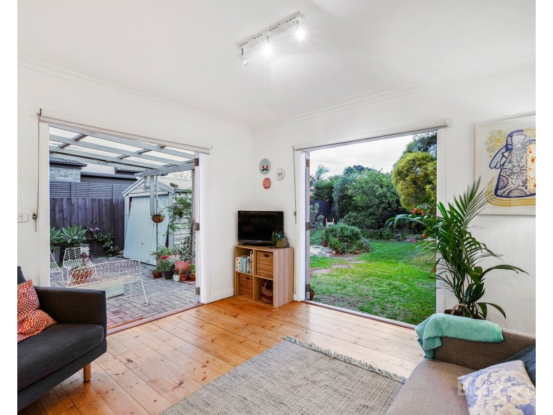 62A Paxton Street, South Kingsville VIC 3015