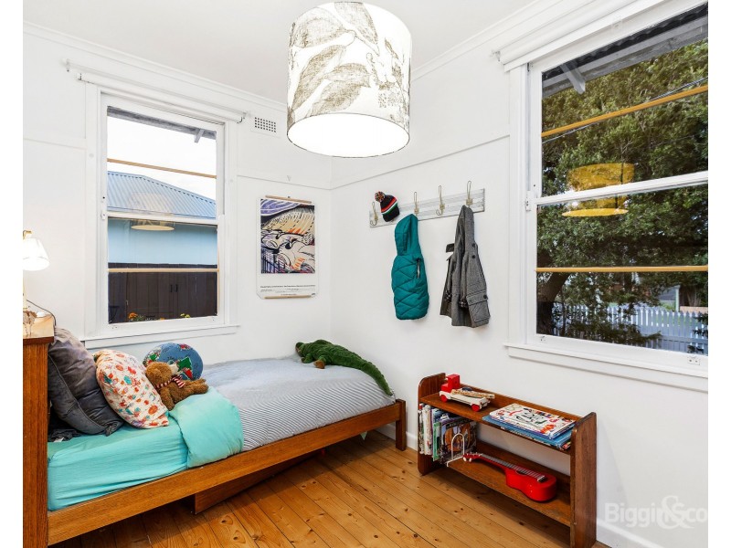 62A Paxton Street, South Kingsville VIC 3015