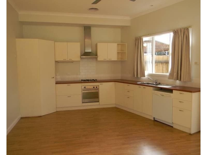 28 Ovens Street, Yarraville VIC 3013