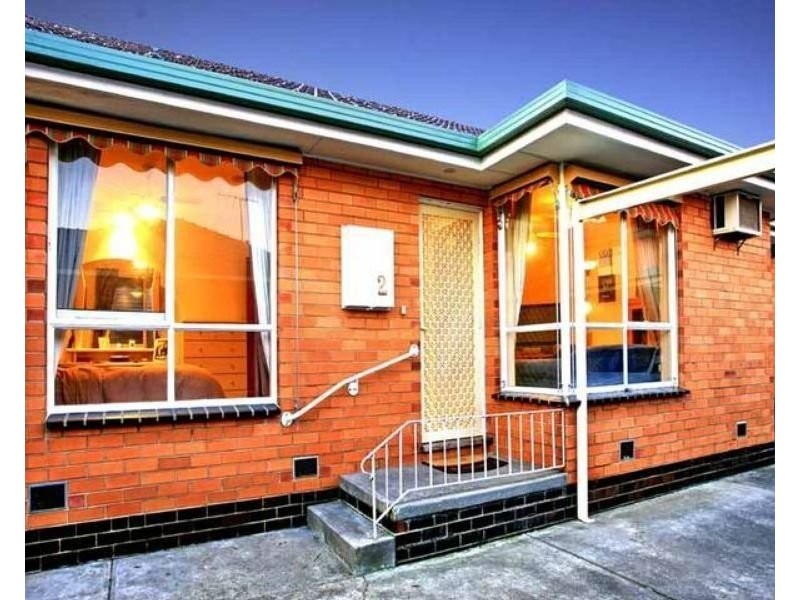 2/9 Buxton Street, West Footscray VIC 3012