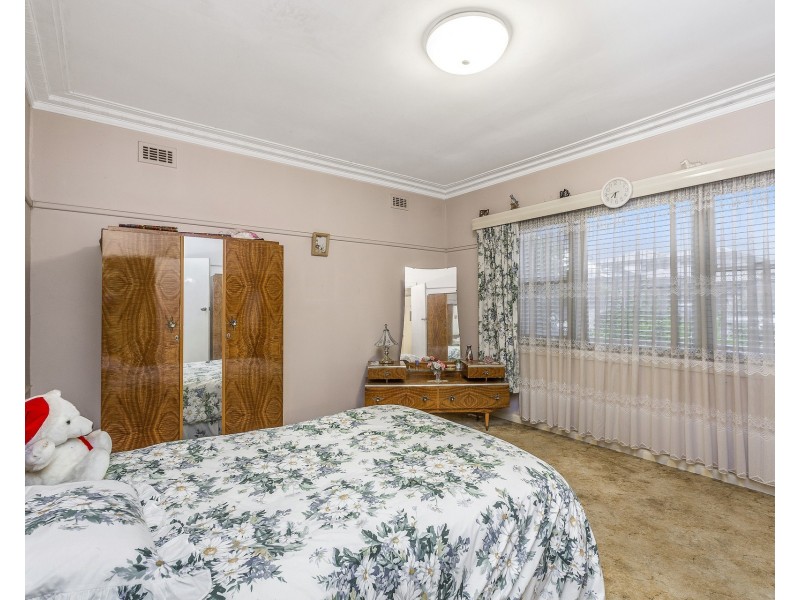 59 Vernon Street, South Kingsville VIC 3015