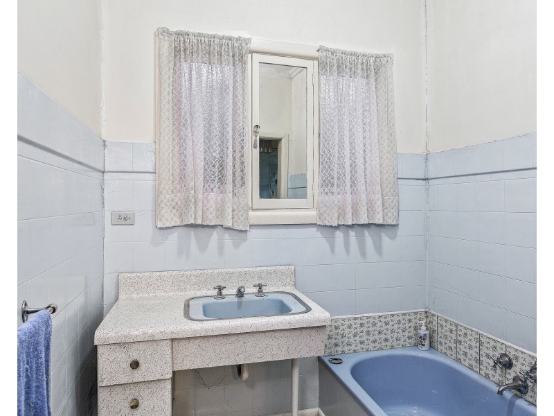 59 Vernon Street, South Kingsville VIC 3015