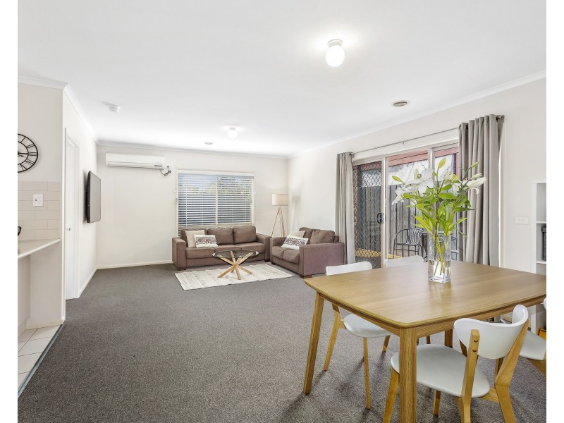 4 Skipper Drive, Altona Meadows VIC 3028