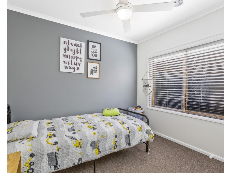4 Skipper Drive, Altona Meadows VIC 3028
