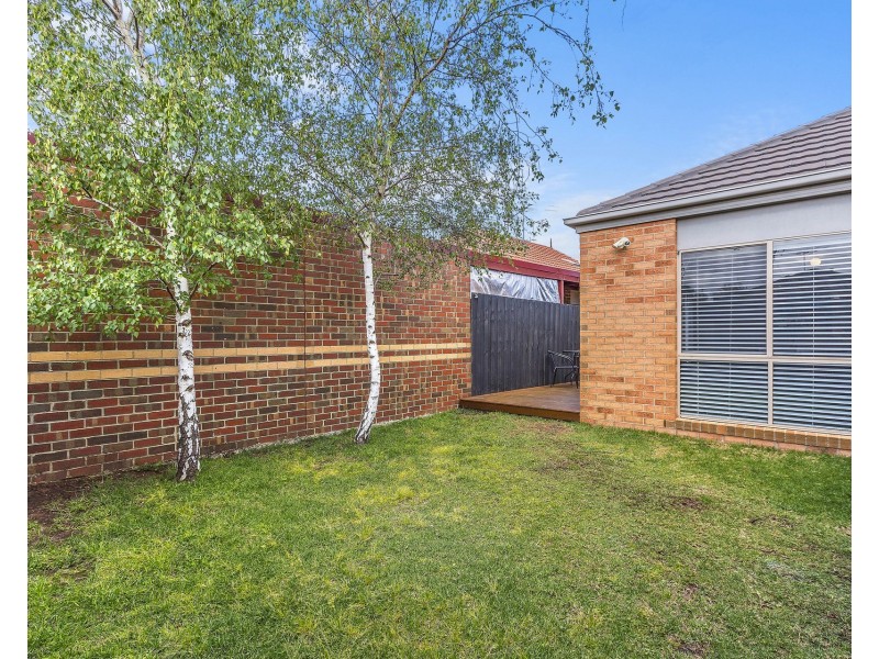 4 Skipper Drive, Altona Meadows VIC 3028