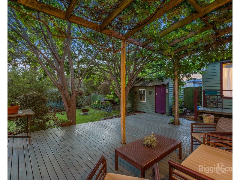 16 Waratah Street, West Footscray VIC 3012