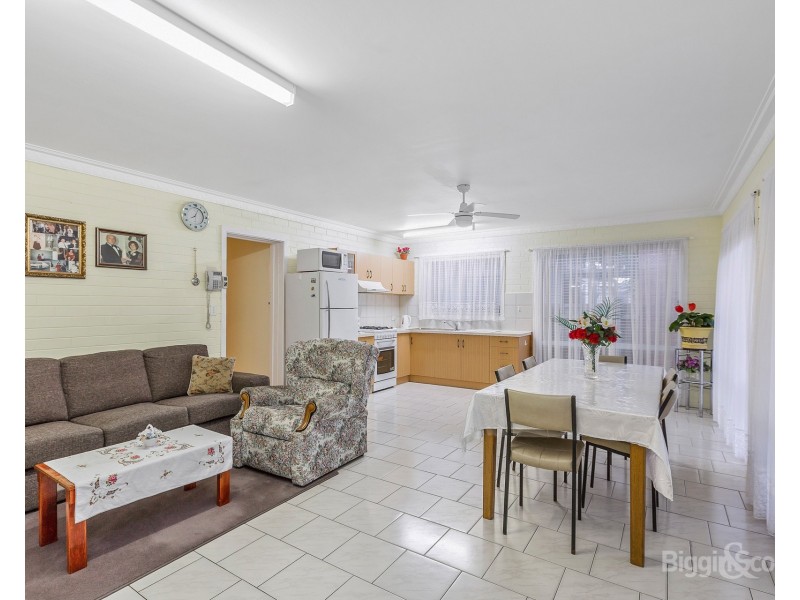 8 Castle Street, Yarraville VIC 3013