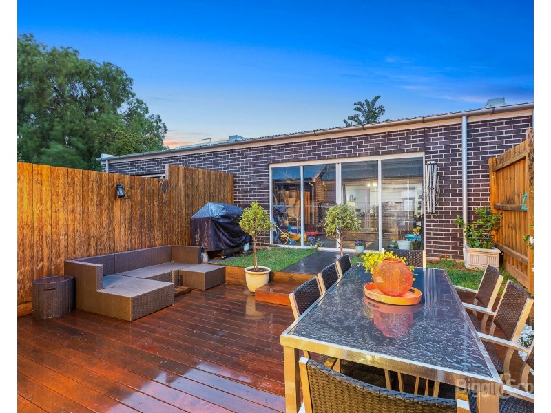 79 Blackshaws Road, Newport VIC 3015
