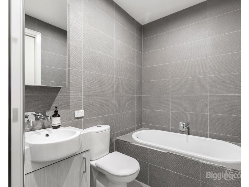 79 Blackshaws Road, Newport VIC 3015