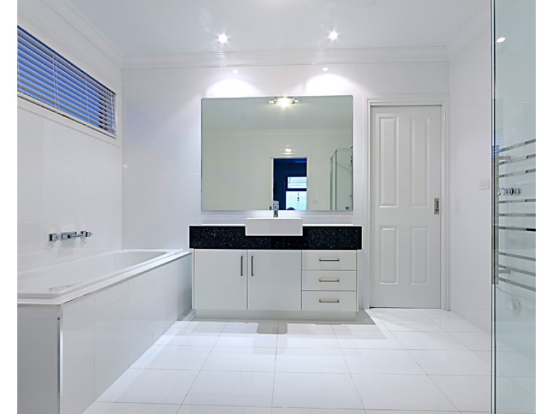 2/4 Beverley Street, Yarraville VIC 3013