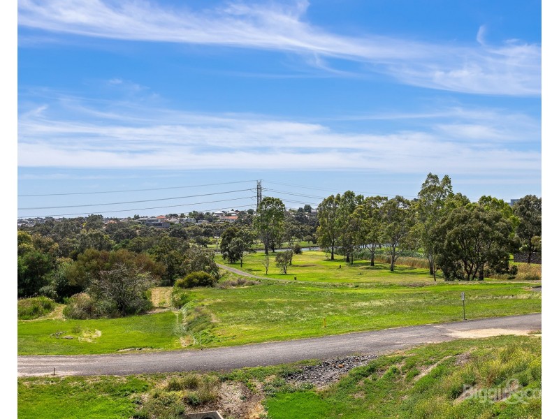 208/30 La Scala Avenue, Maribyrnong VIC 3032
