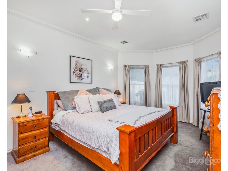 60 Saltley Street, South Kingsville VIC 3015