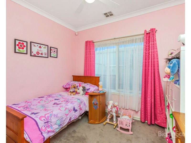 60 Saltley Street, South Kingsville VIC 3015