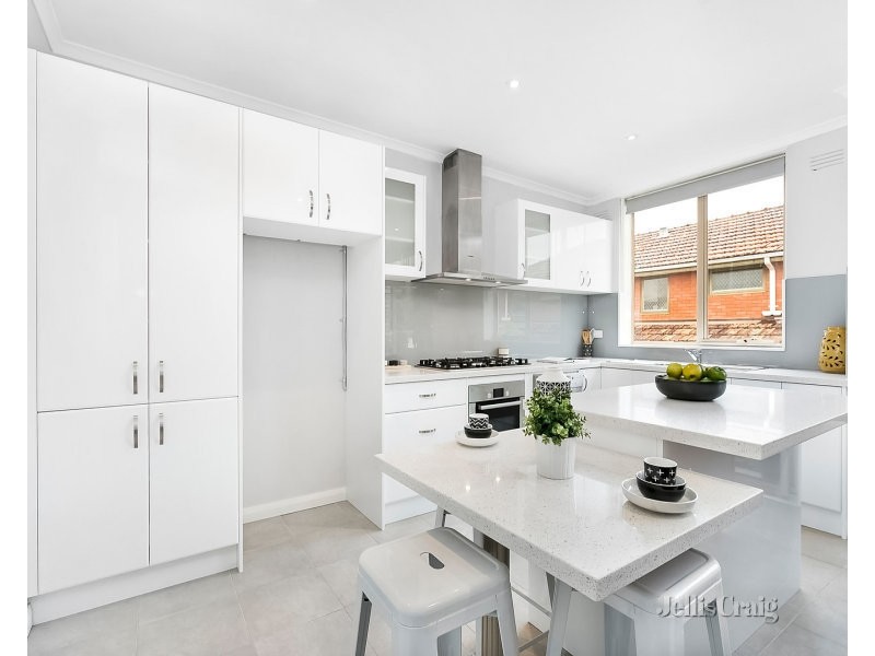 17/49 Dover Street, Flemington VIC 3031