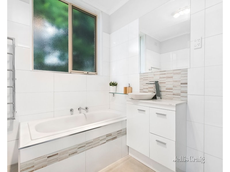 17/49 Dover Street, Flemington VIC 3031