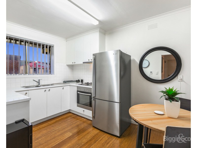 10/21 Empire Street, Footscray VIC 3011