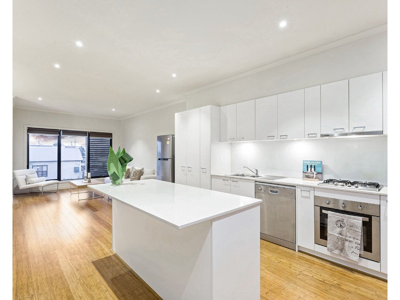 9/16 Dean Street, Yarraville VIC 3013