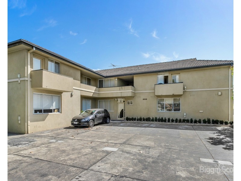 2/64 Powell Street, Yarraville VIC 3013