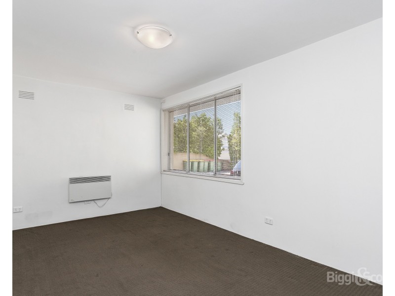 2/64 Powell Street, Yarraville VIC 3013