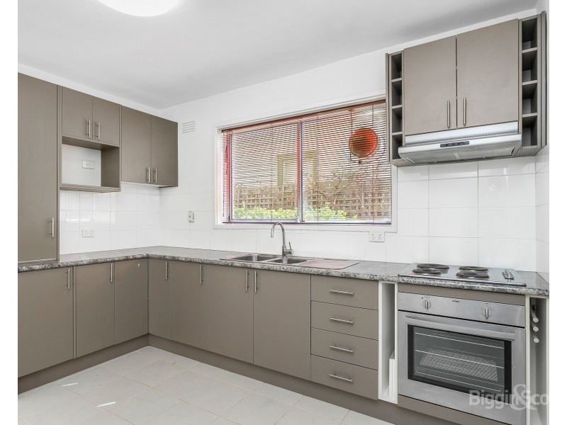 2/64 Powell Street, Yarraville VIC 3013