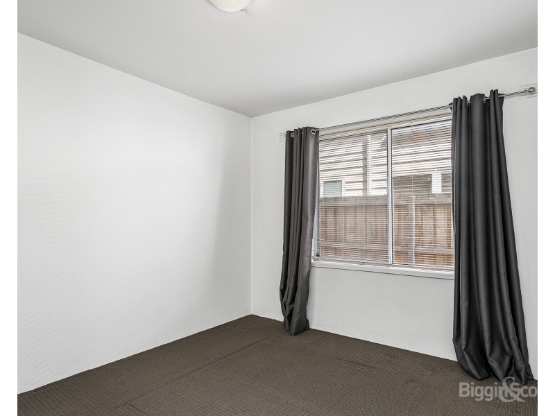2/64 Powell Street, Yarraville VIC 3013