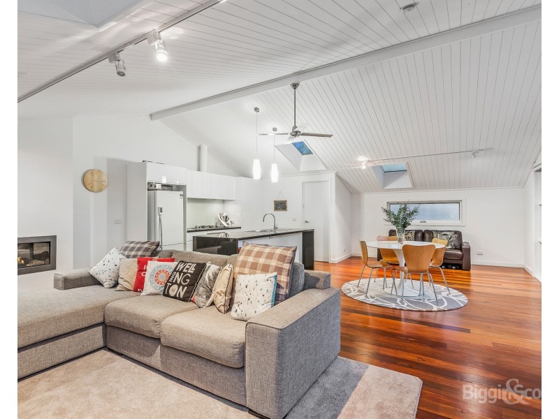 4/2 Severn Street, Yarraville VIC 3013